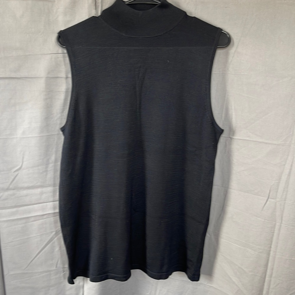 Lord & Taylor tank top